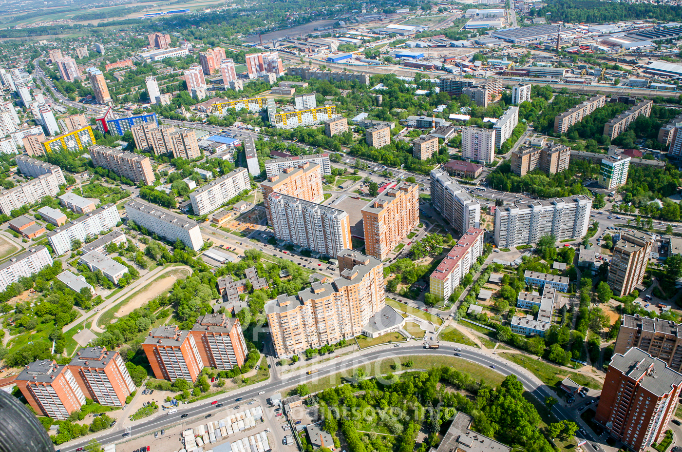 Улицы одинцовского городского округа. Четвертый микрорайон Одинцово. Новоспортивная улица 6 Одинцово.