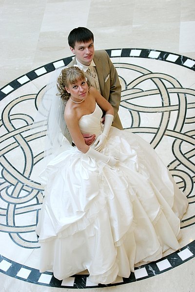 Слоганы авто. Невеста звери песня. Завтра мы идем тратить все. Заладить. Приколы про европейцев.